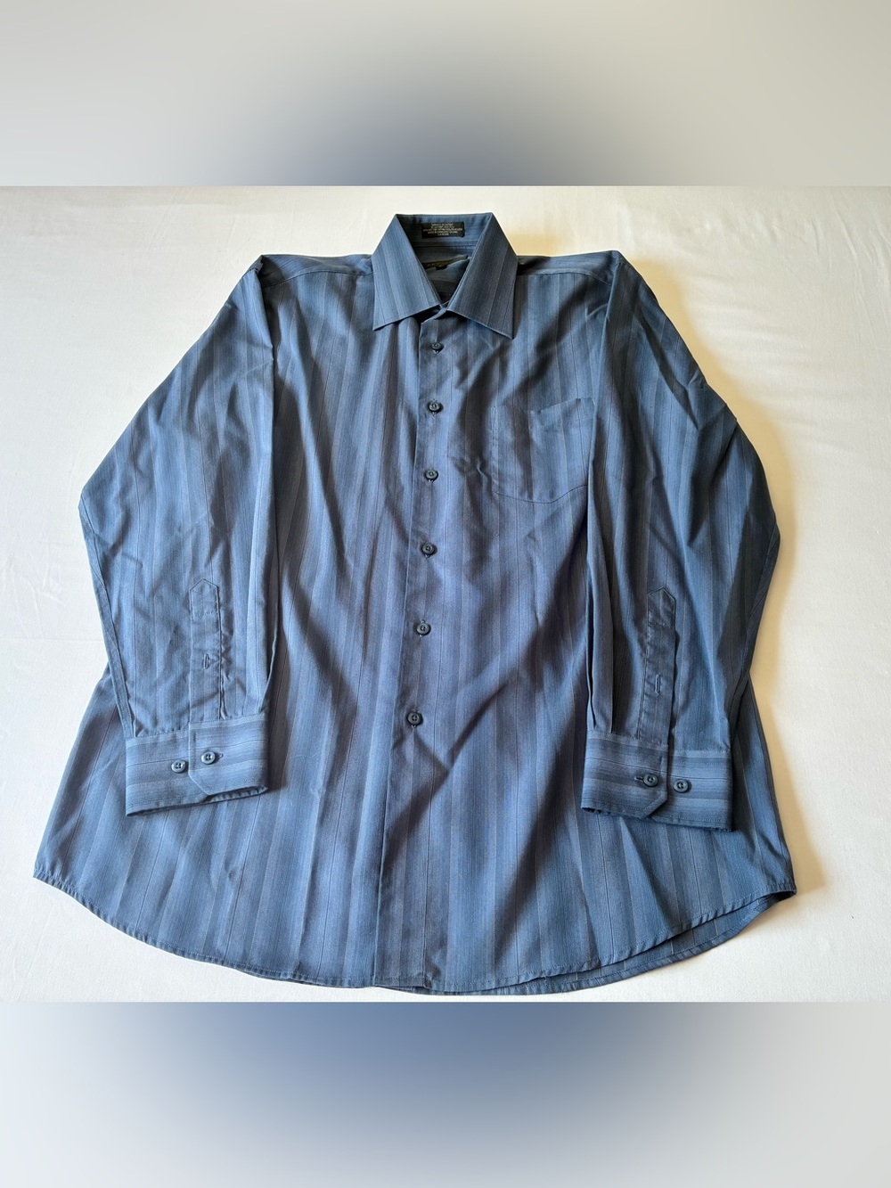 Profilo Men's Long-Sleeve Dress Shirt in Dark Blue with Beige Pinstripes